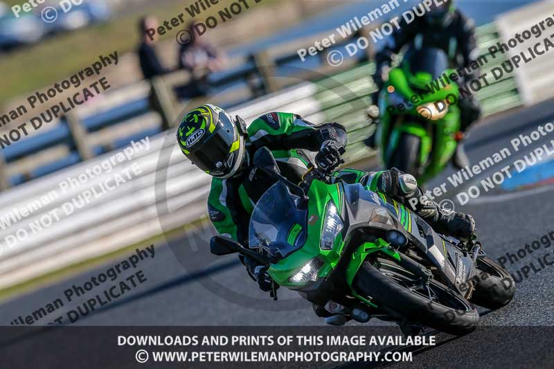 PJM Wedding Photography;enduro digital images;event digital images;eventdigitalimages;mallory park;mallory park photographs;mallory park trackday;mallory park trackday photographs;no limits trackdays;peter wileman photography;racing digital images;trackday digital images;trackday photos